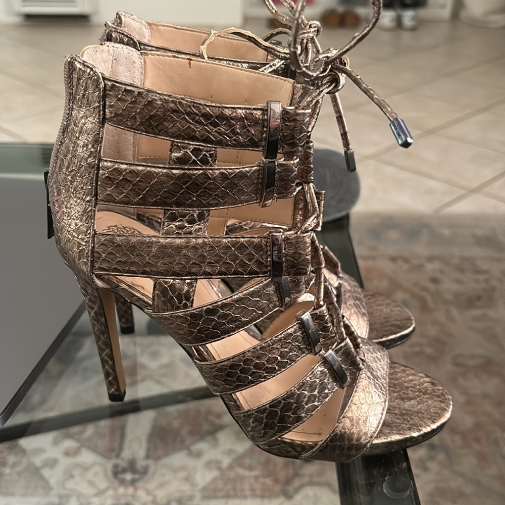 Vince Camuto Bronze Freshi Leather Heels—Faux Snakeskin Size 5.5 M - Picture 1 of 6